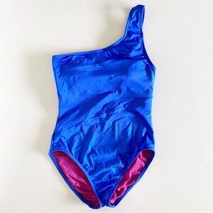 NEW Amavi Women’s one shoulder one piece swimsuit in Blue -Size 6